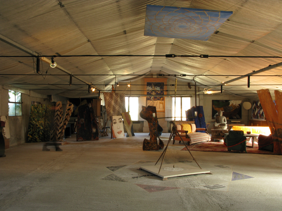Fabrizio Ruggiero's studio is located up in the hills surrounding Anghiari, in Tuscany, Italy. 