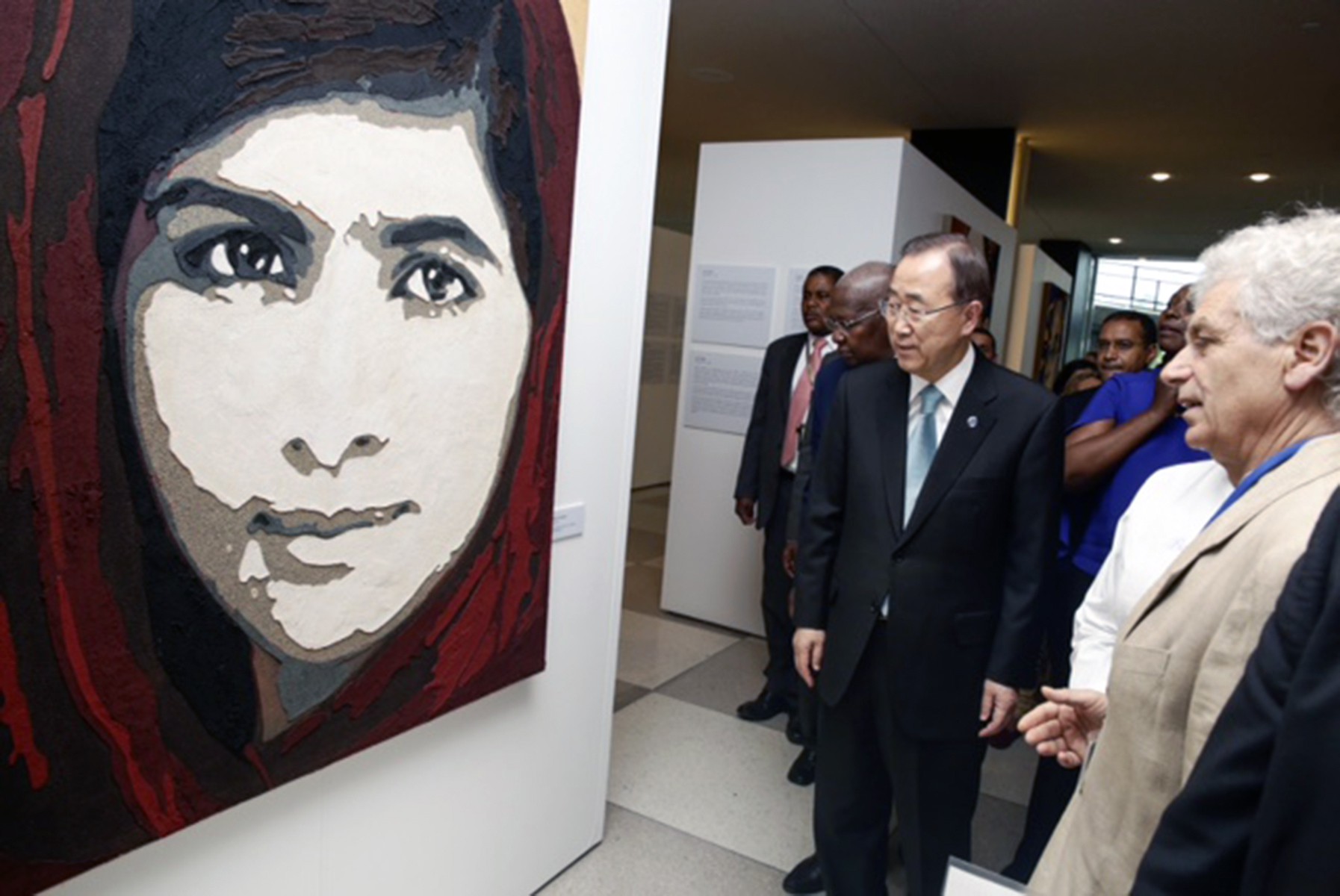 Fabrizio Ruggiero at the United Nations Headquarters during The Transformative Power of Art exhibition